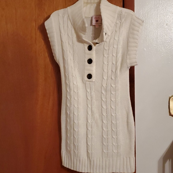 Cream sweater dress - Picture 1 of 3